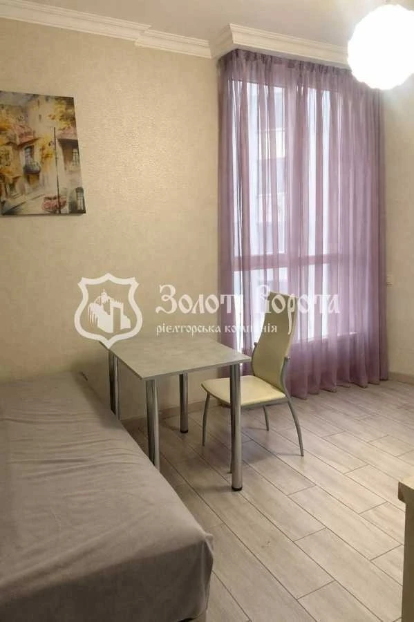 Sale of 1-room apartment 40 m², Svetlaya Street, 3d