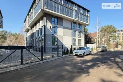 Apartment 57 sq m, with the possibility of reconstruction.