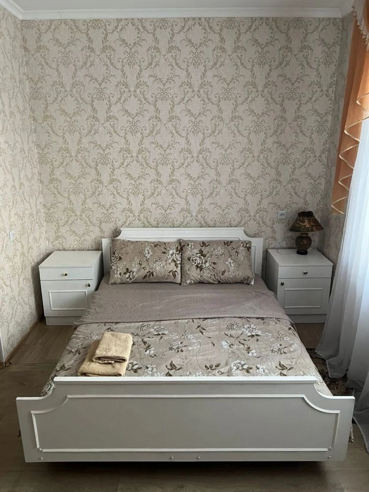Apartment for sale, second floor, opposite landslide