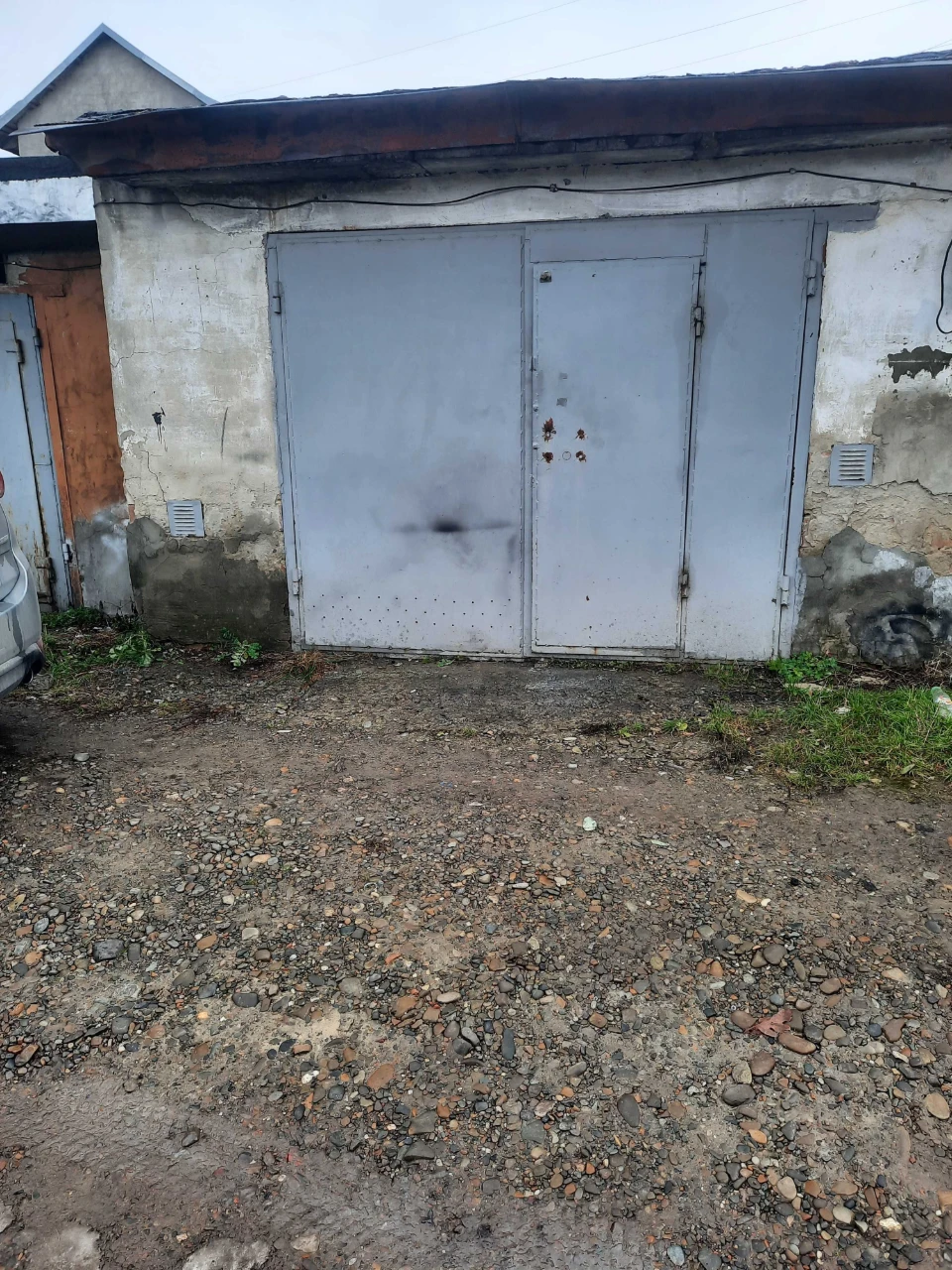 Brick garage for sale