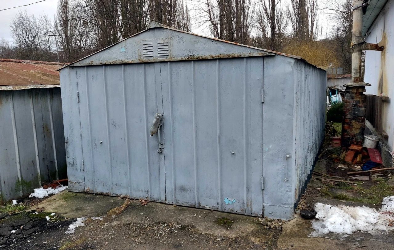 Garage Space
