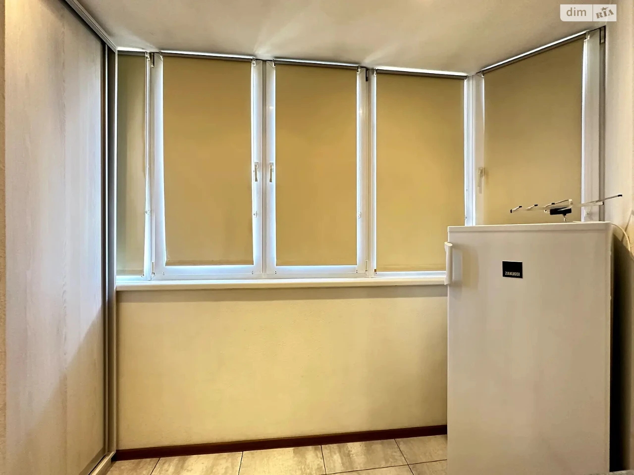 Long-Term Rental Apartment, Pociaky