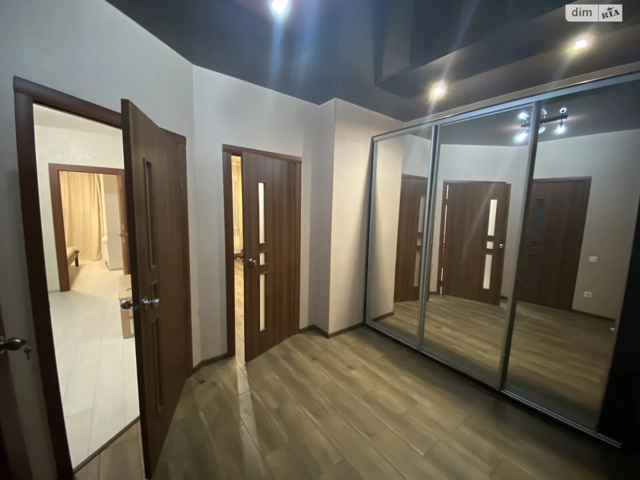 Apartment for Sale - Poznyak