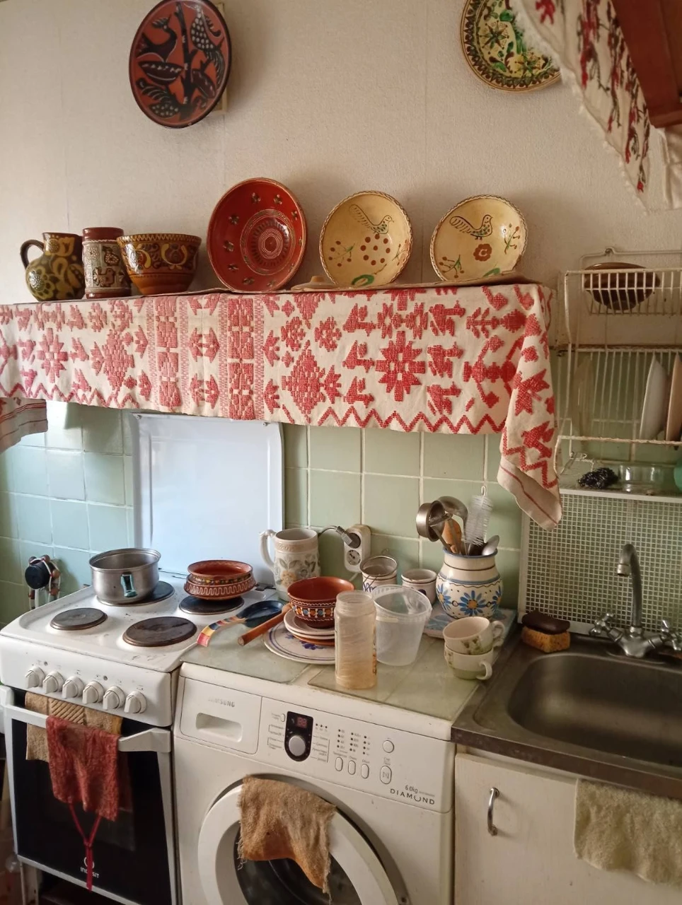 Продається 1-кімнатна квартира в центрі Золотоустівська, 48/5. 40 м². 49000