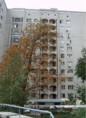 Продається 1-кімнатна квартира в центрі Золотоустівська, 48/5. 40 м². 49000