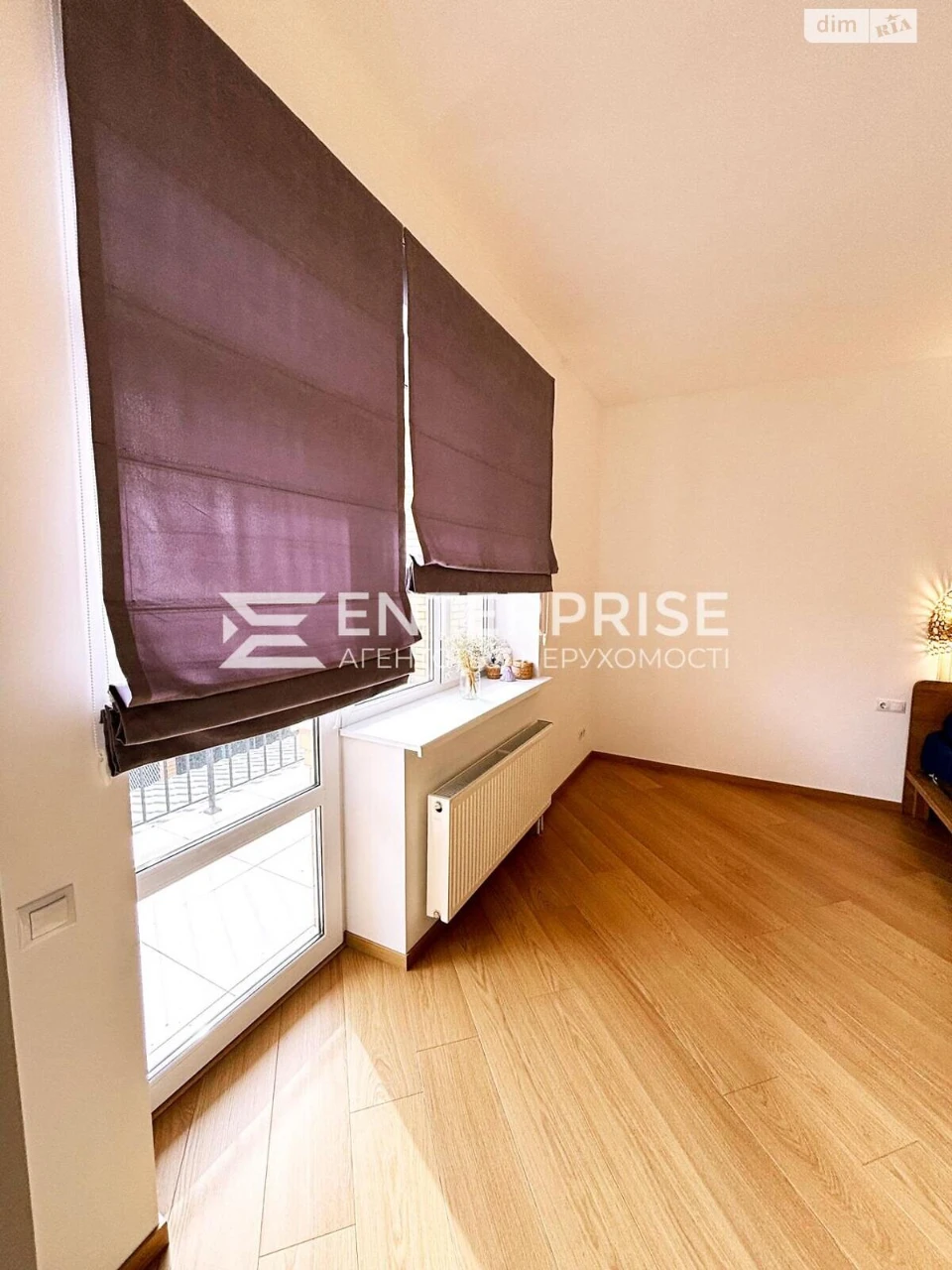 Sale: House in Lower Gardens