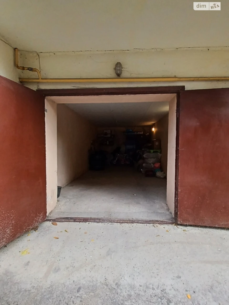 For Sale: Separate Garage, Pasichna