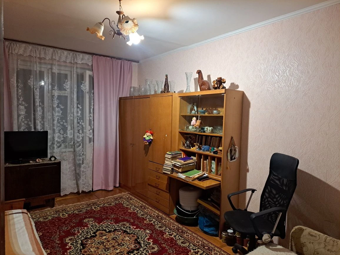For Sale: 3-Bedroom Apartment - No Agents