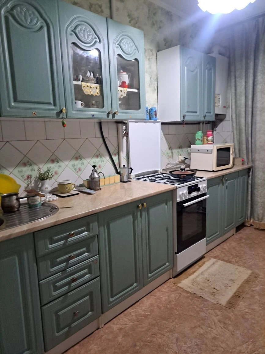 For Sale: 3-Bedroom Apartment - No Agents