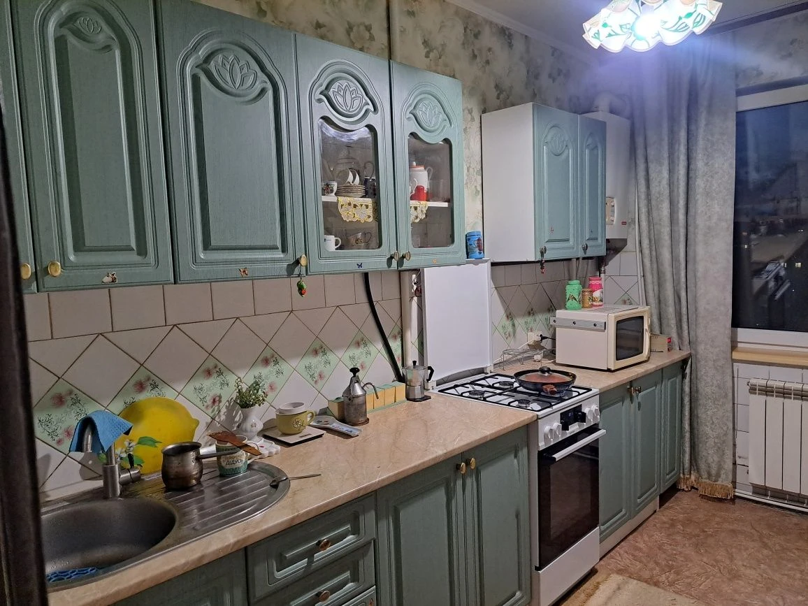 For Sale: 3-Bedroom Apartment - No Agents