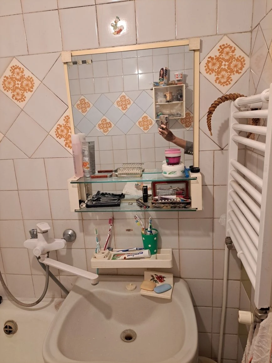 For Sale: 3-Bedroom Apartment - No Agents
