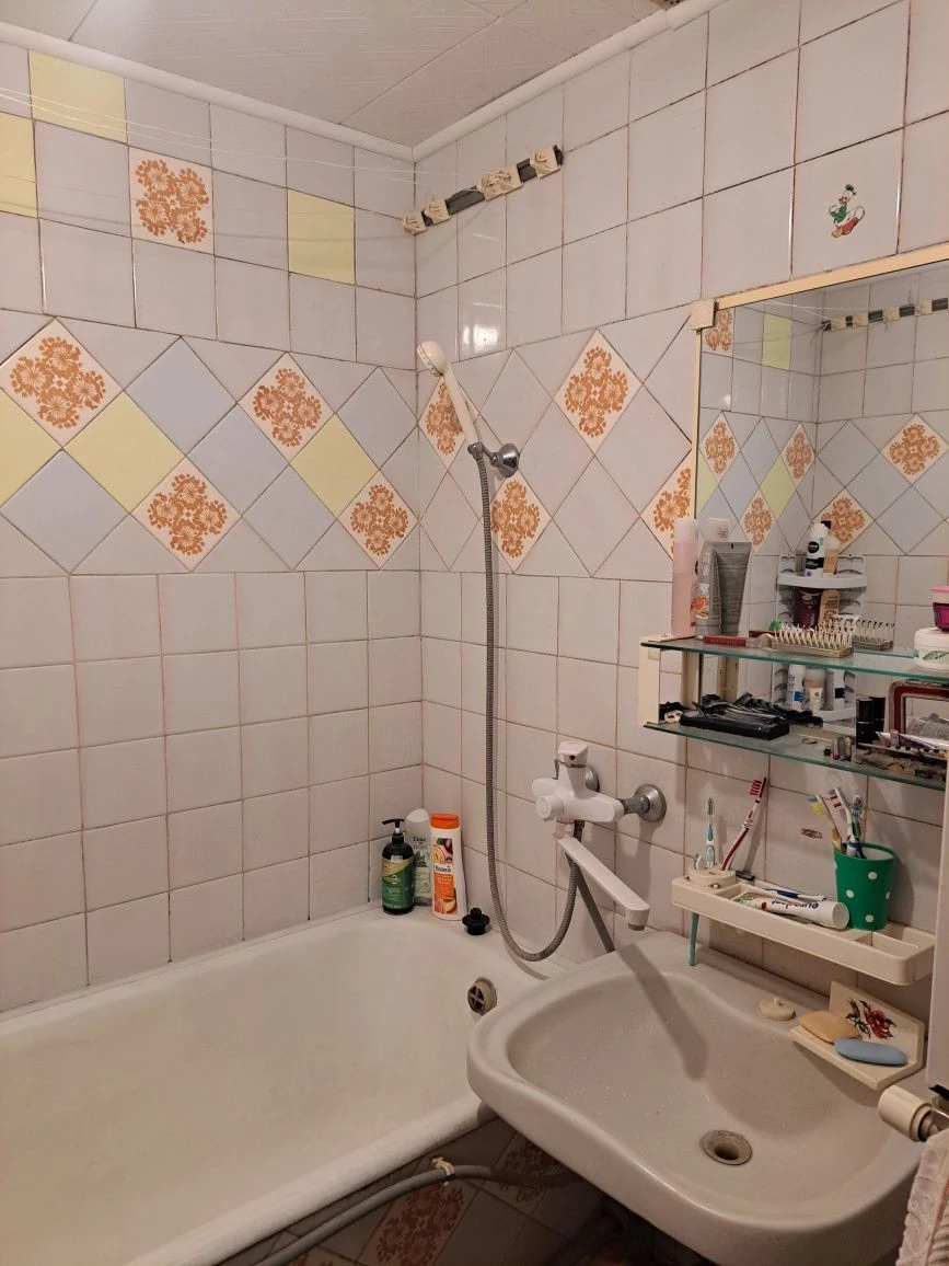 For Sale: 3-Bedroom Apartment - No Agents