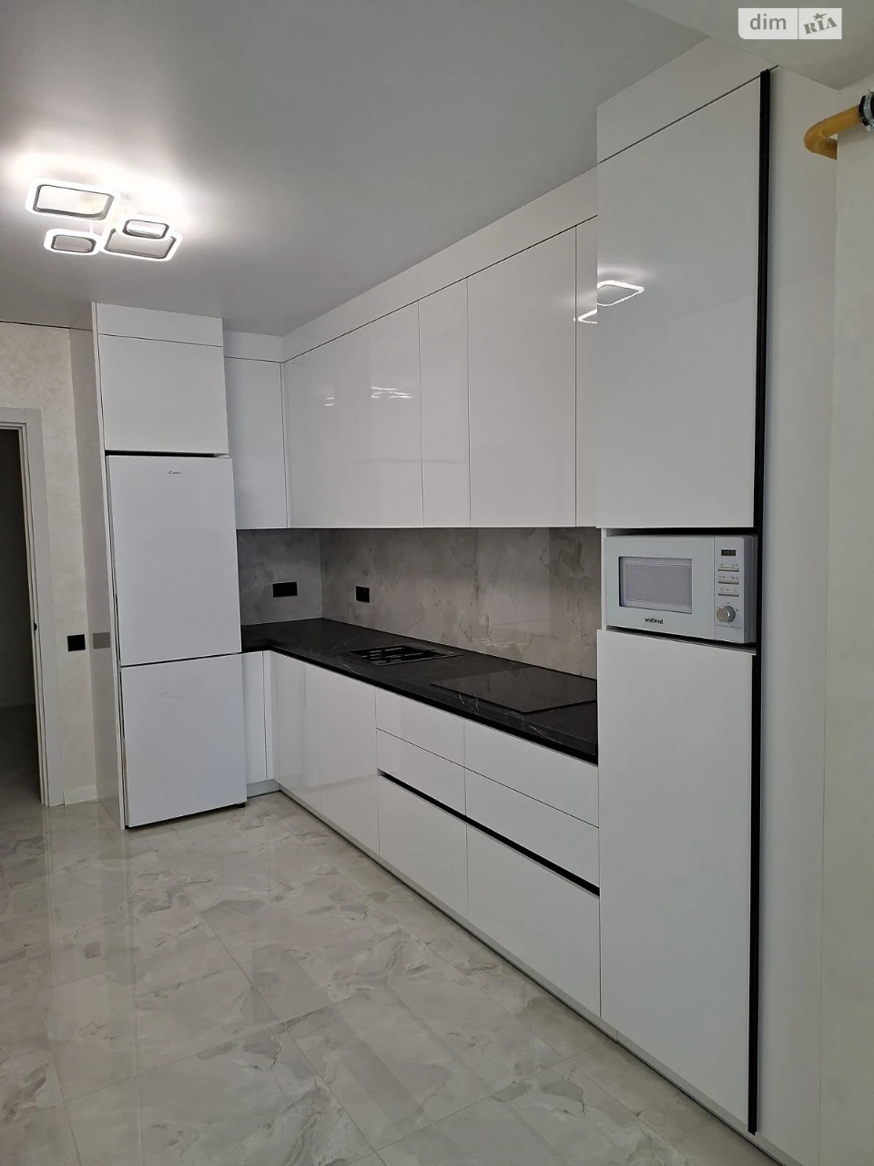 Apartment for Sale: Apartment "Chayka"