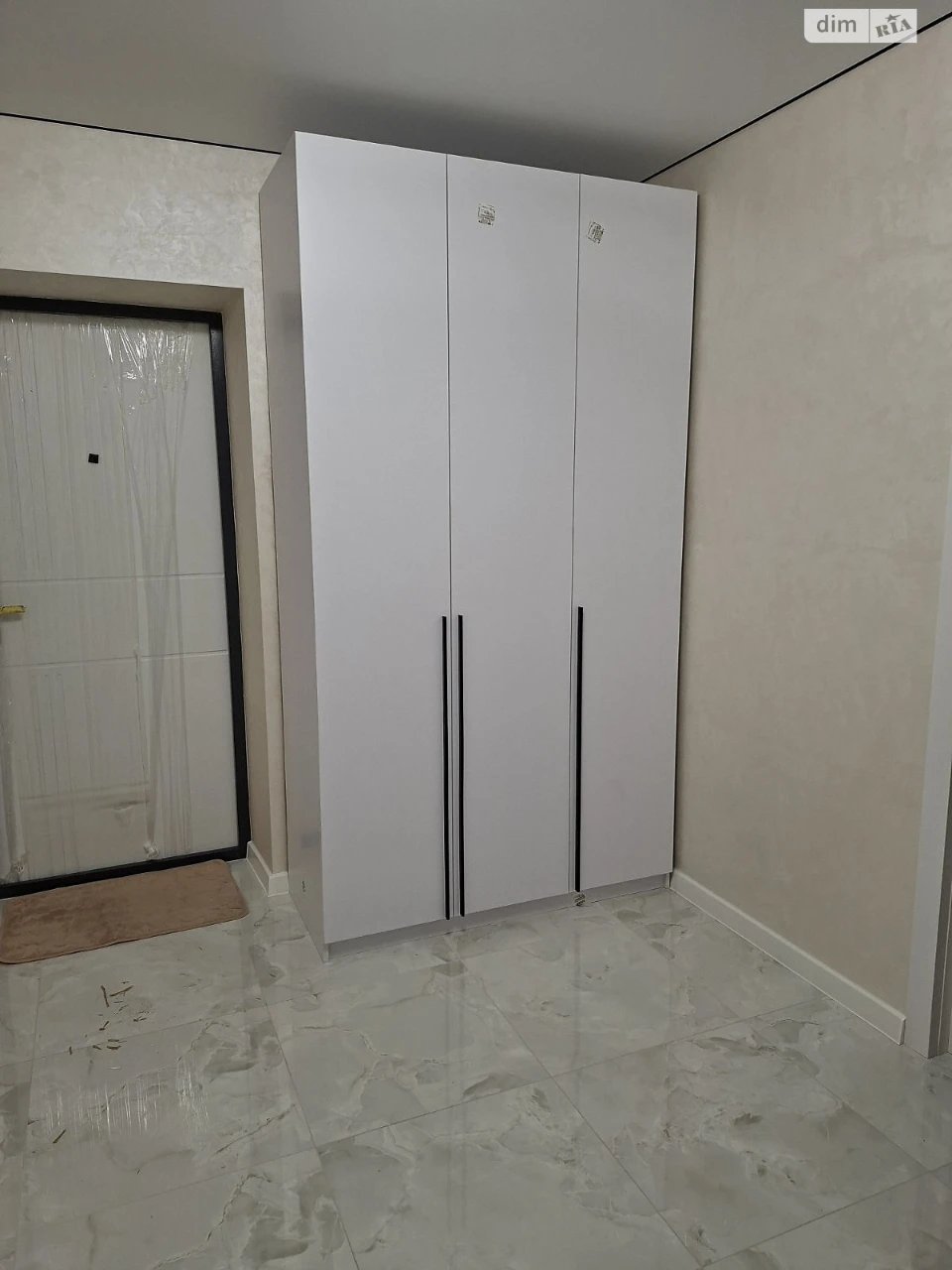 Apartment for Sale: Apartment "Chayka"