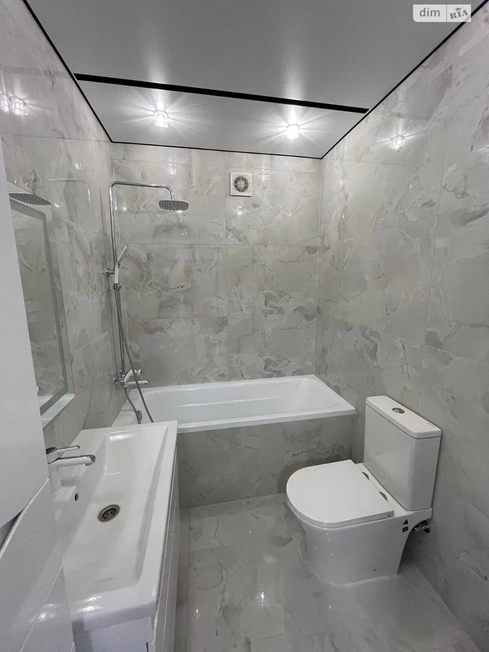 Apartment for Sale: Apartment "Chayka"