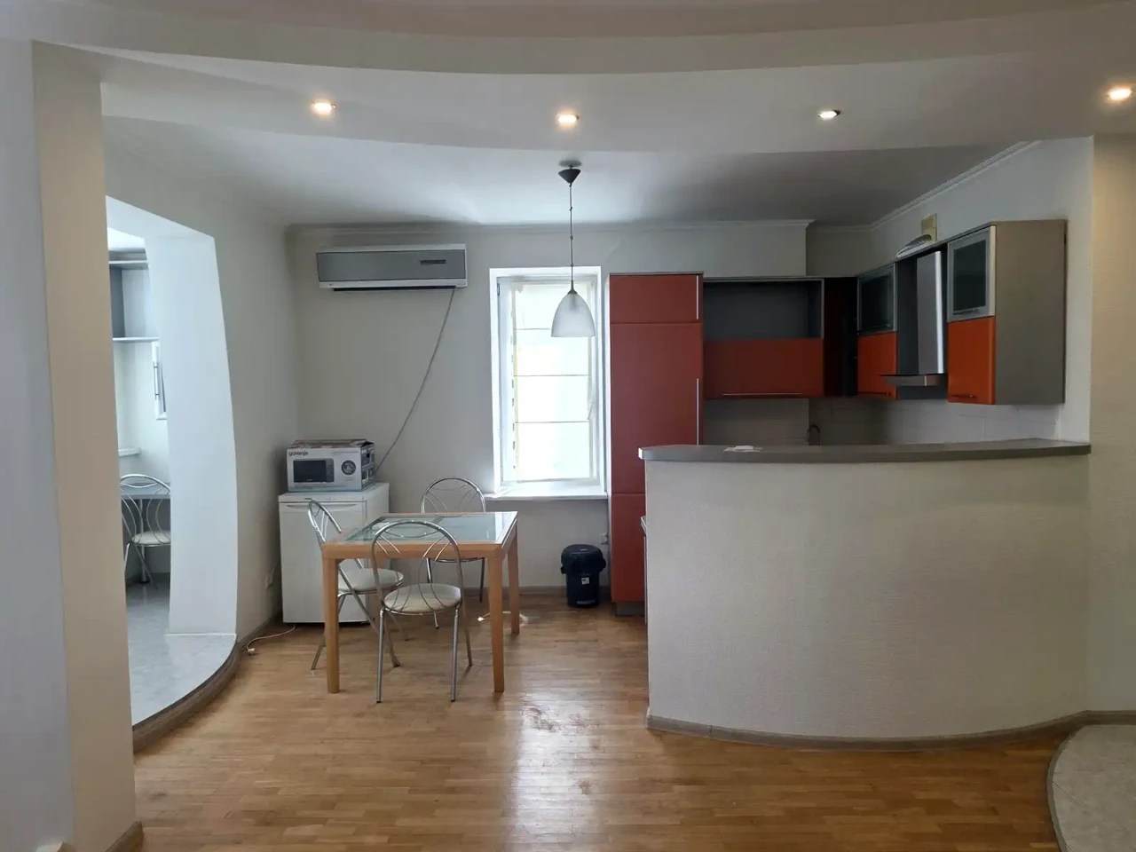 Сдается 1-комнатная квартира, 48 м² на 11-18 этаже