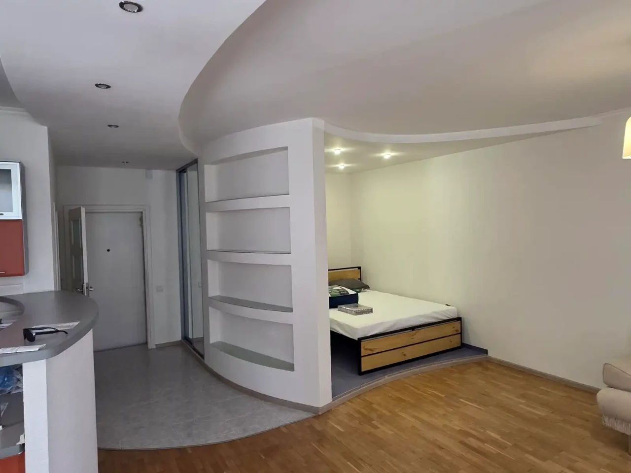 Сдается 1-комнатная квартира, 48 м² на 11-18 этаже