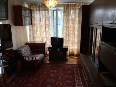 Оренда 1-кімнатної квартири 32 м², Братиславська вул., 12