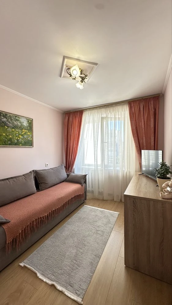 Sale of a 3-room apartment on Masarika Street