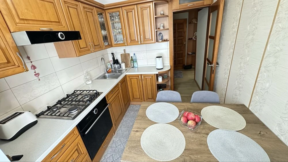 Sale of a 3-room apartment on Masarika Street