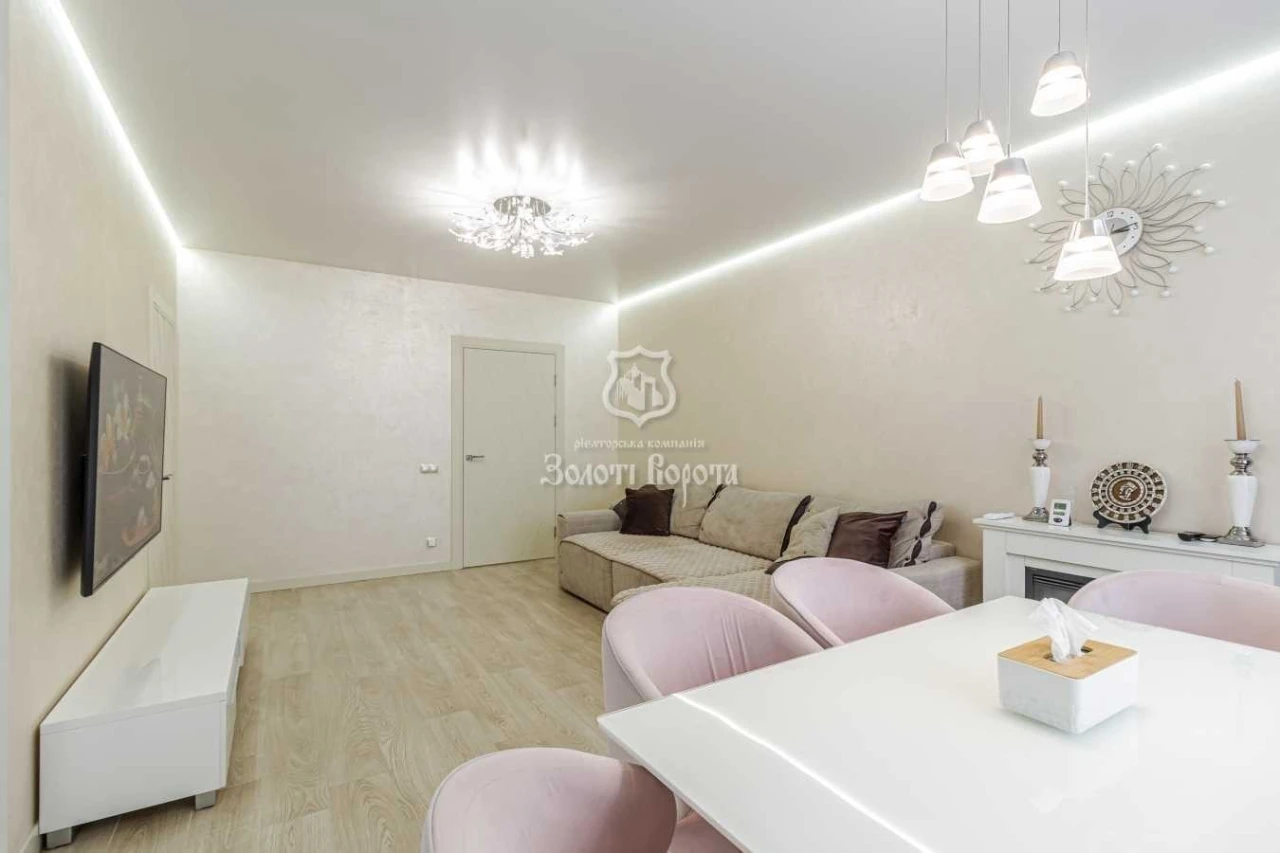3-room apartment for sale 112 m², Metrologicalhna St., 54