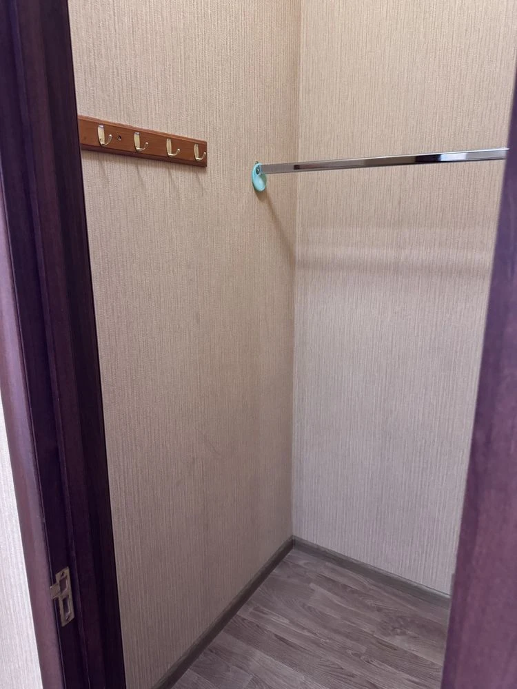 One-Bedroom Apartment on Naukova Street