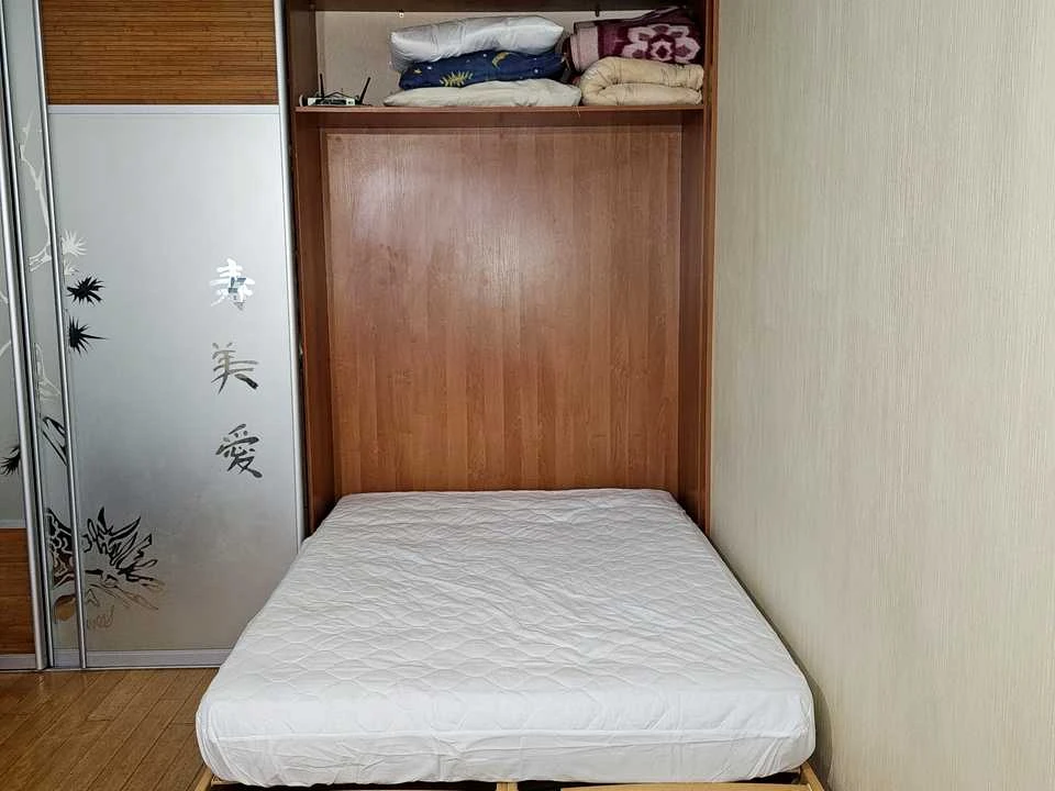 Квартира. Киев, улица Академика Ефремова