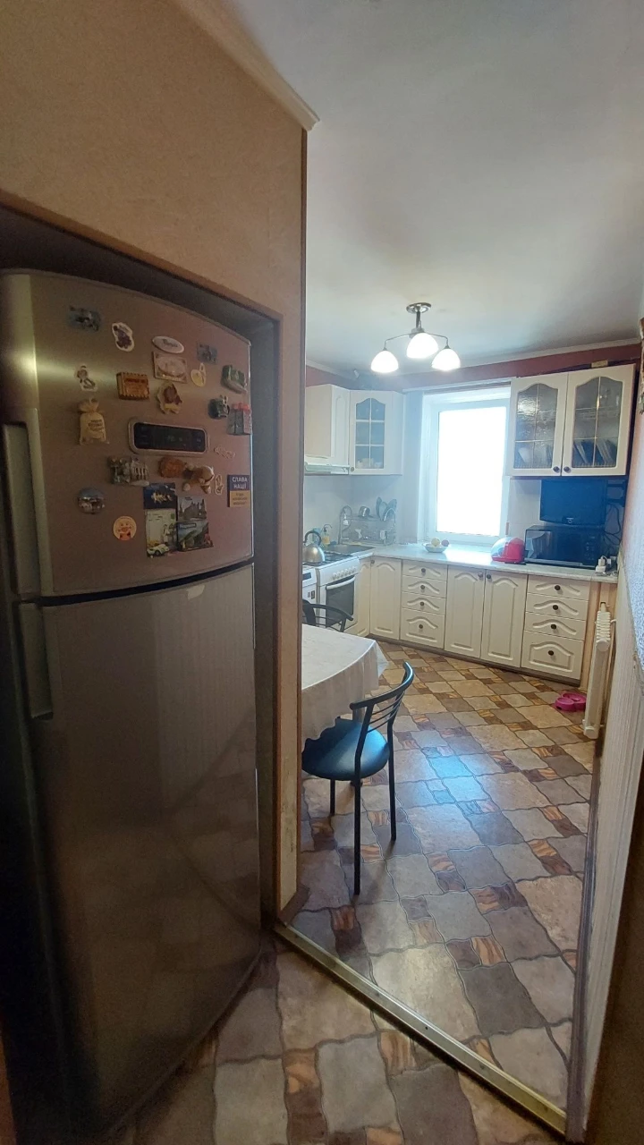 Продажа  2 квартиры  на Вильямса  / Таирова  , 49 м , газ ,