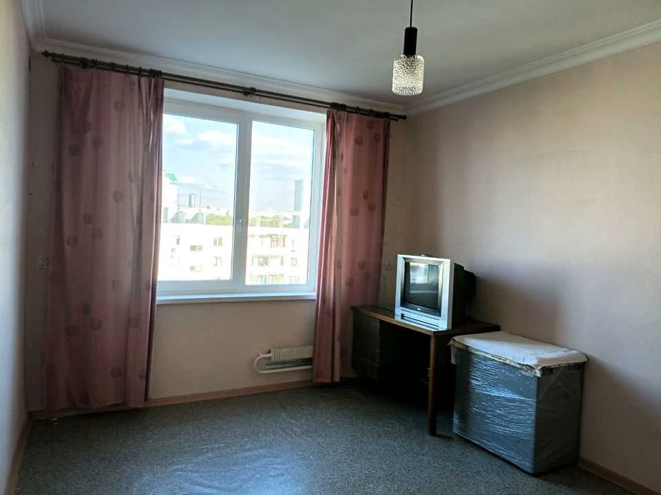 Apartment. Akademika Pavlovaya st.