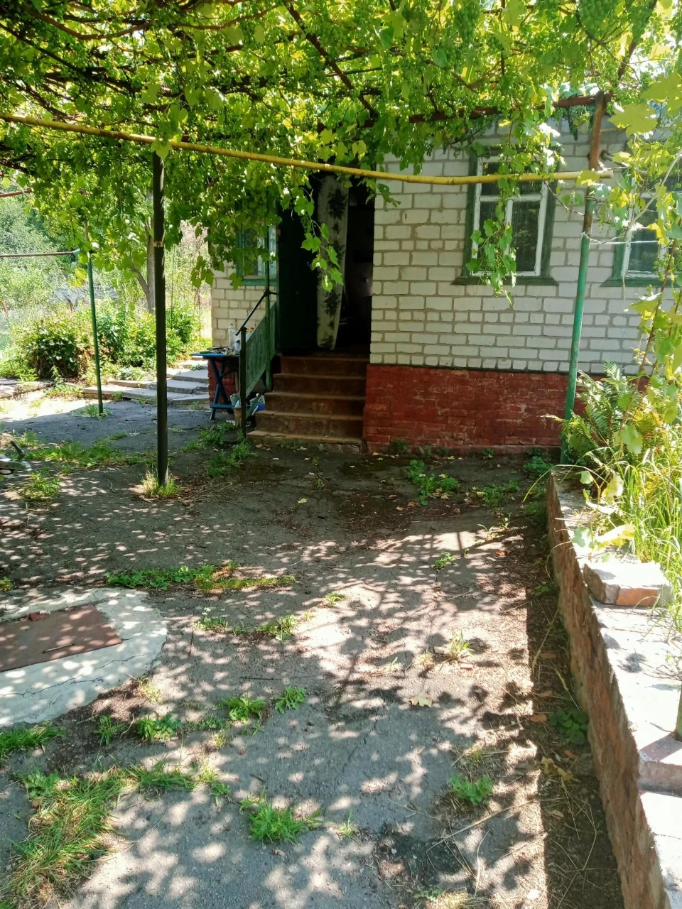 House for sale in the Kavrina area, on Robotichna Street