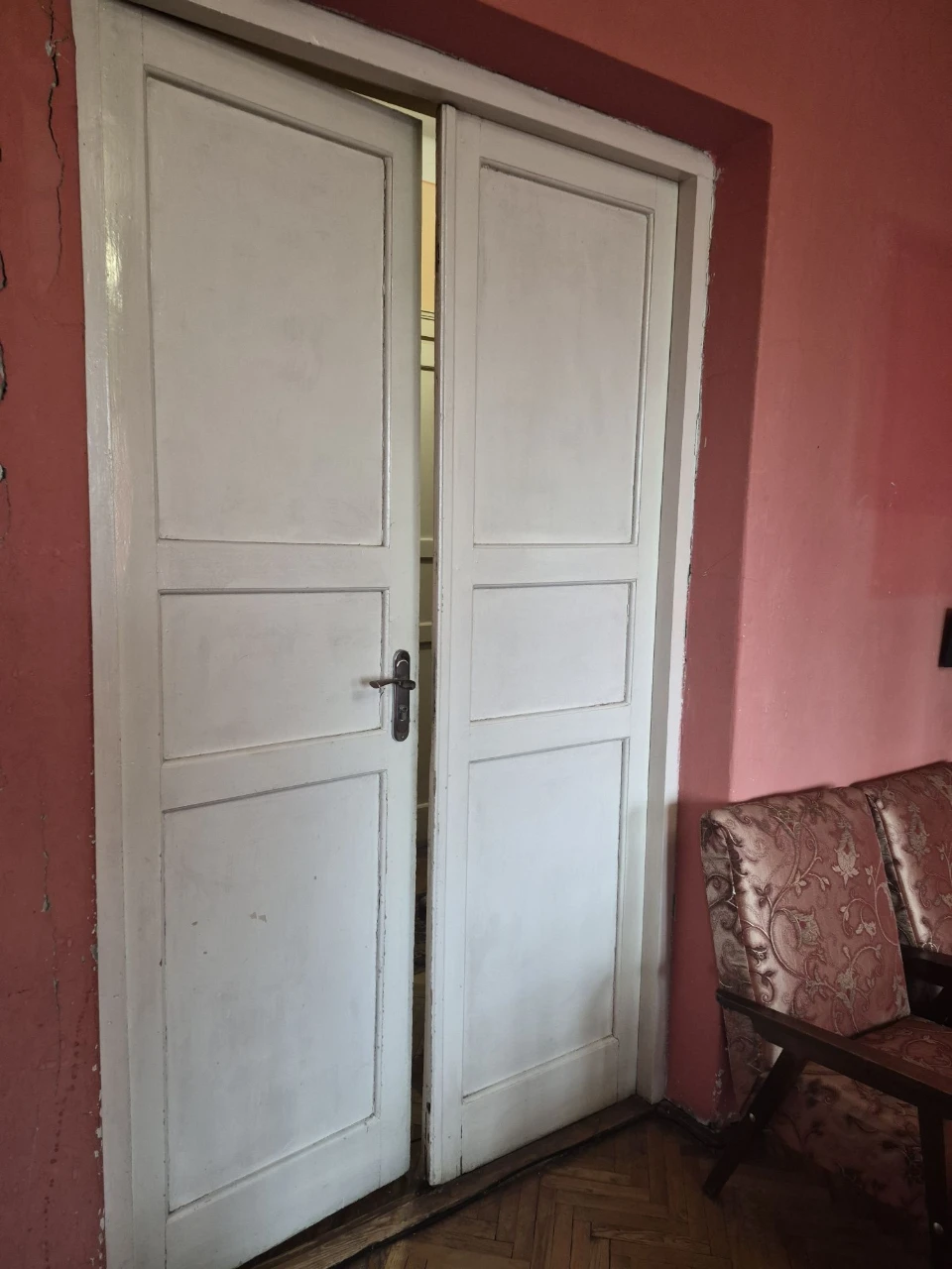 Sale of a 4-room apartment in Rakoc