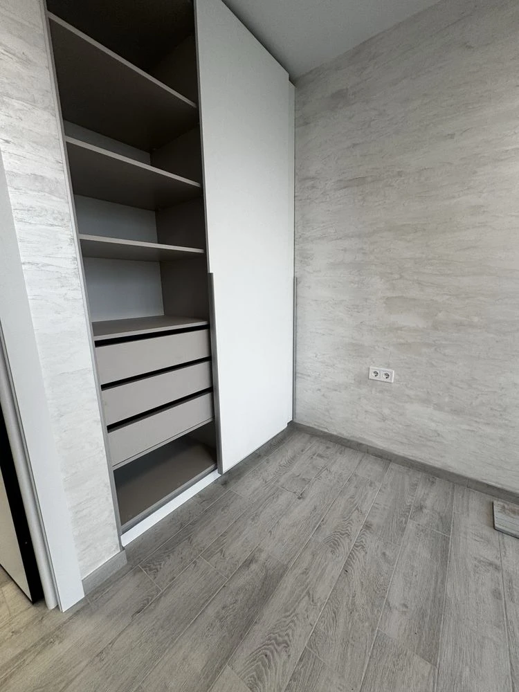 Luxury 2-bedroom apartment in residential complex "A+ Я" with high-quality renovation and