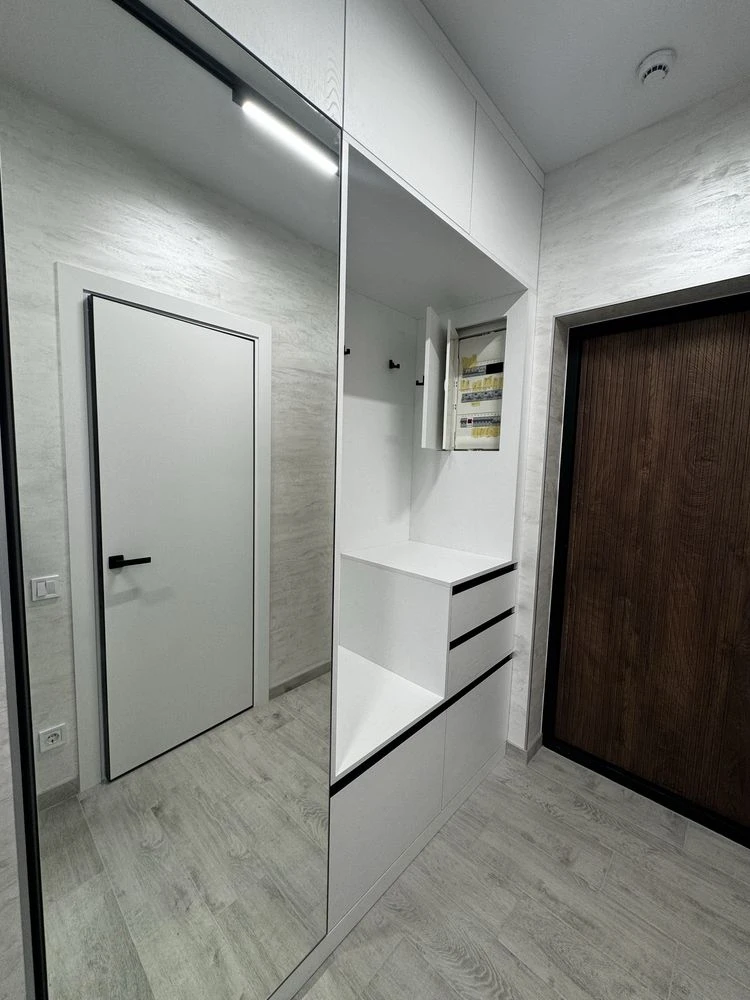 Luxury 2-bedroom apartment in residential complex "A+ Я" with high-quality renovation and
