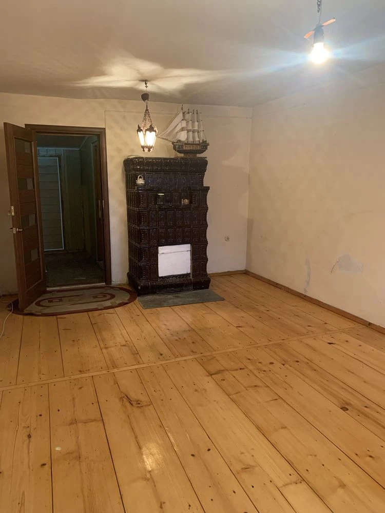 Sale of a two-story garage on Karmeliuk Street