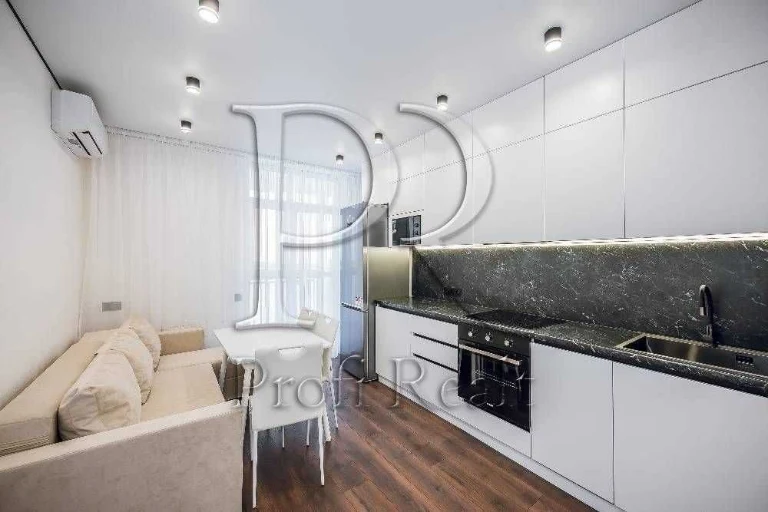 1-room apartment for sale, 43 m², Akademika Glushkova Ave.