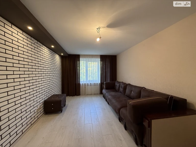 Sale Apartment "P'yani Bazar"