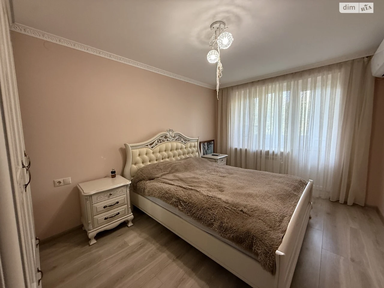 Sale Apartment "P'yani Bazar"