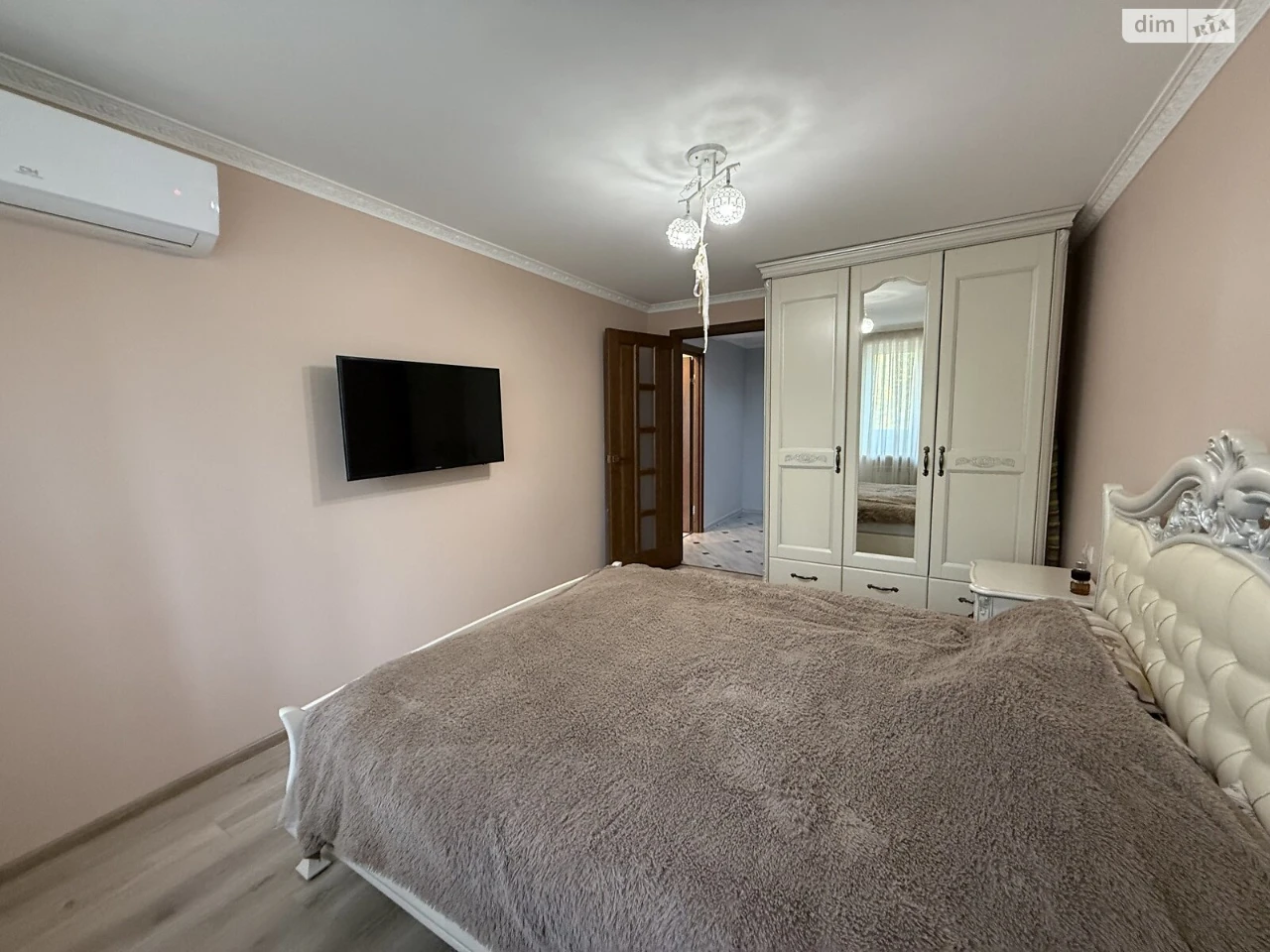 Sale Apartment "P'yani Bazar"