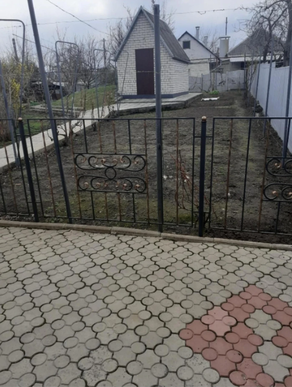 Лівий берег Янтарна – Вітчизняна АНД, продаж гарного будинку