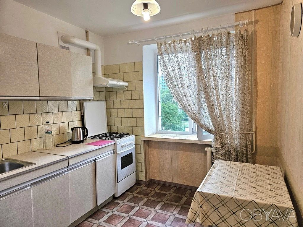 Rent 1-bedroom apartment 40 sq m. Renovated, furnished, appliances. Kyiv, V