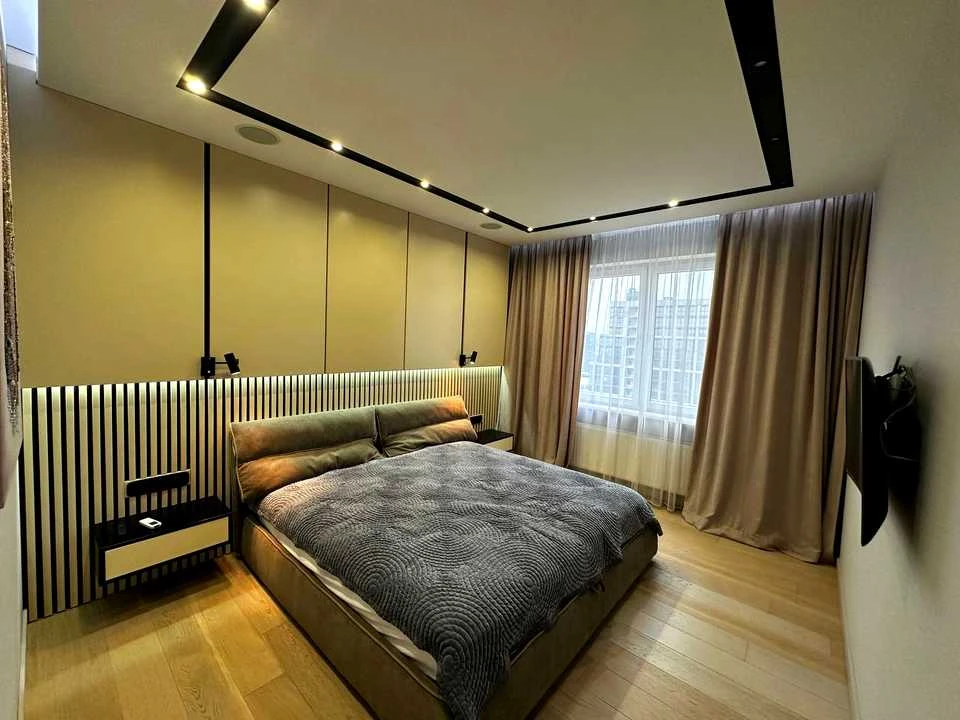 Apartment. Dnipro, Alexander Polya Street