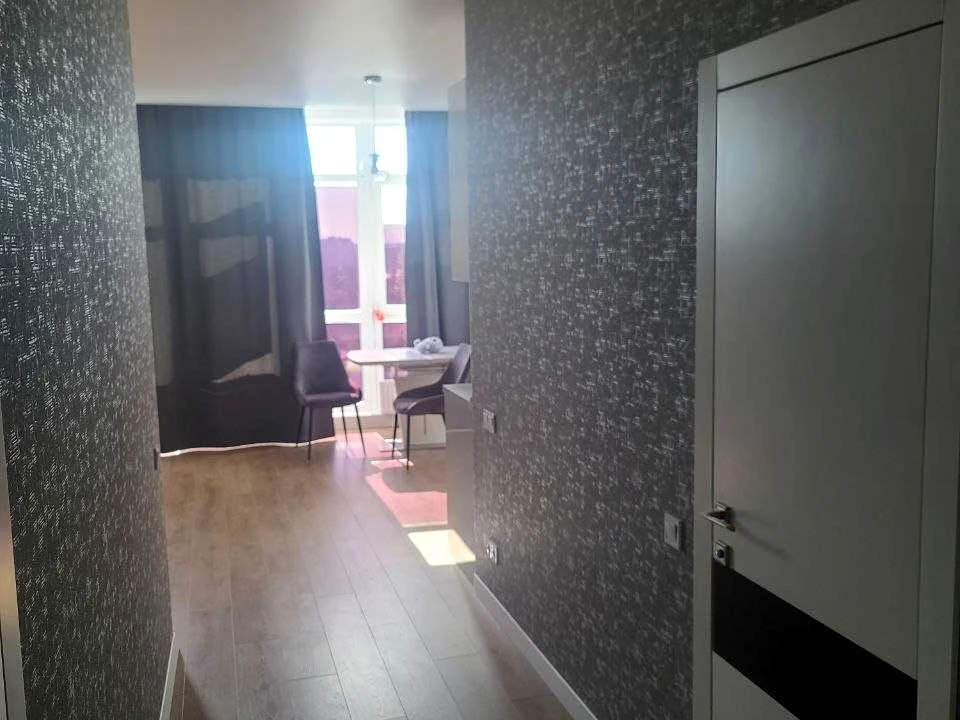 Apartment. Odessa, Lesya Ukrainy Avenue