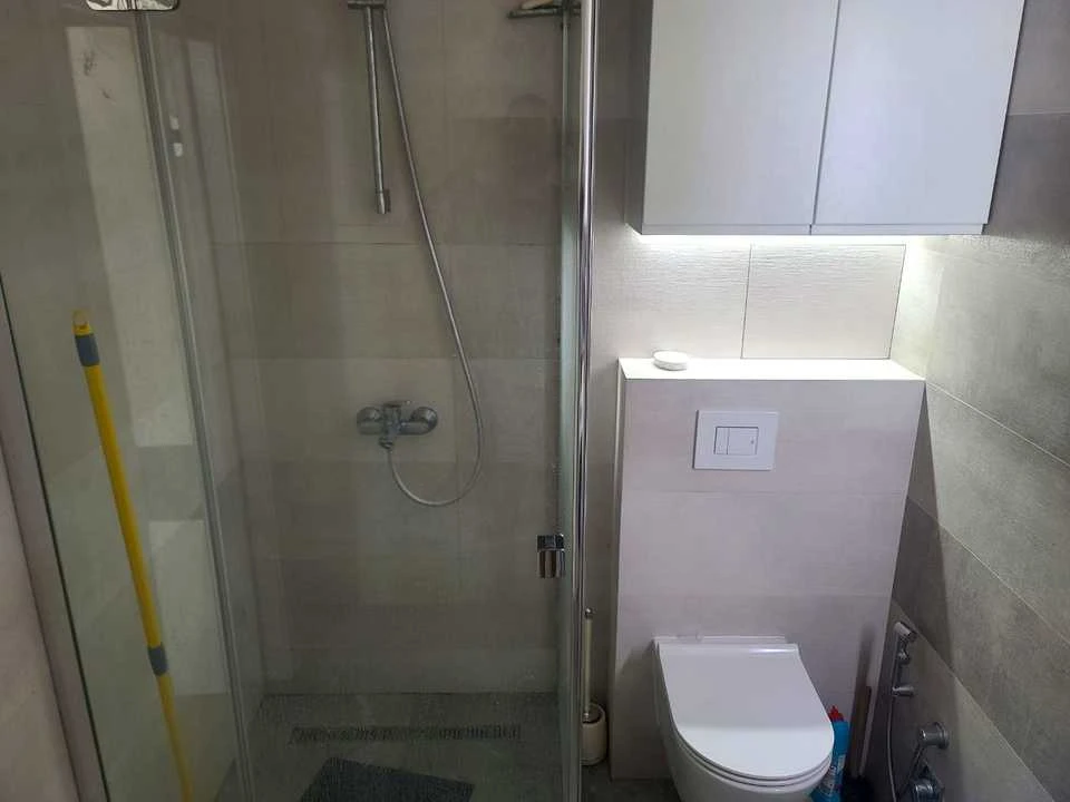 Apartment. Odessa, Lesya Ukrainy Avenue
