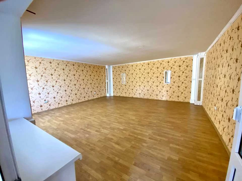 Apartment. Nikolaev, Antchna st.