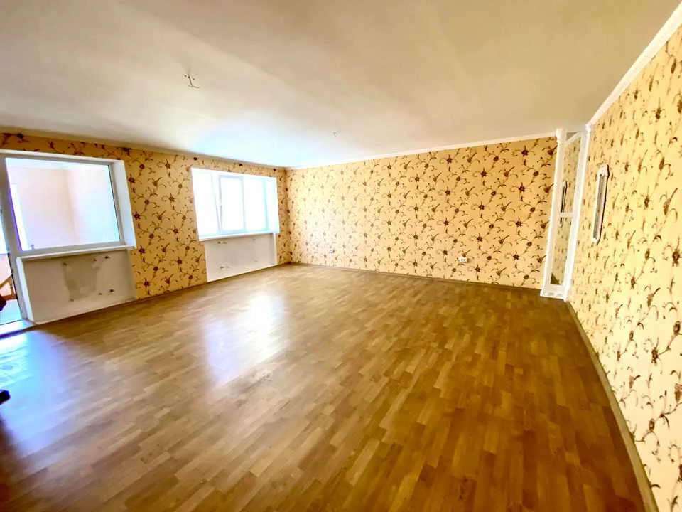 Apartment. Nikolaev, Antchna st.
