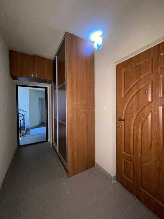 Spacious and bright 1-room apartment for sale in a modern area