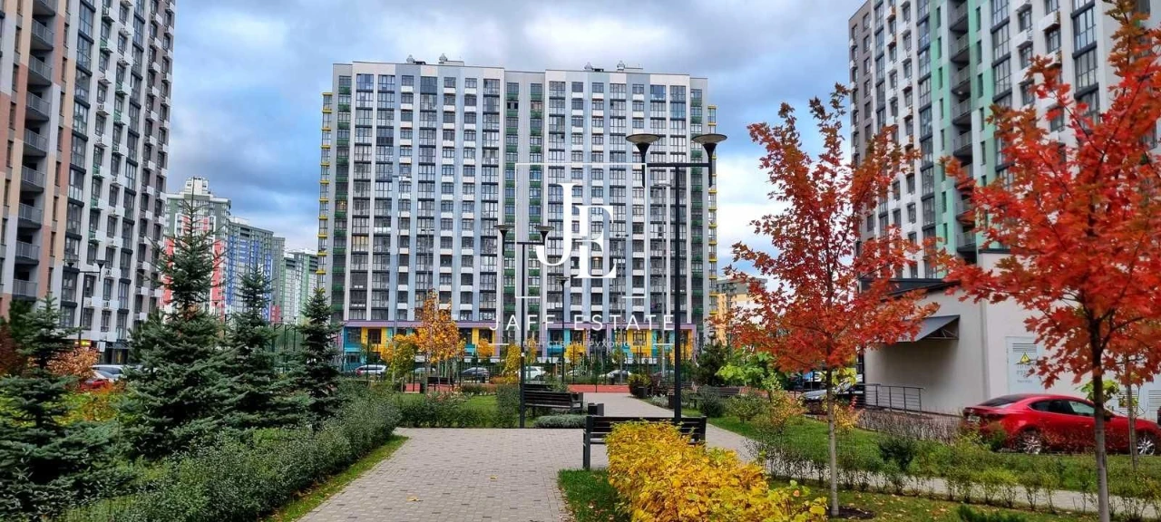 3-bedroom apartment for sale in "City of Flowers" residential complex | Syrets'