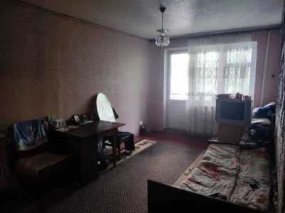For sale, a real 3-room apartment