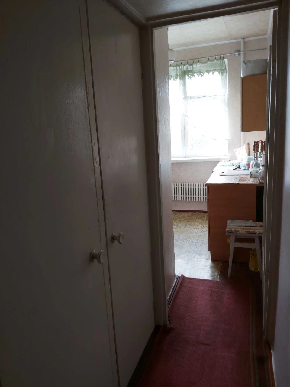 For sale, a real 3-room apartment