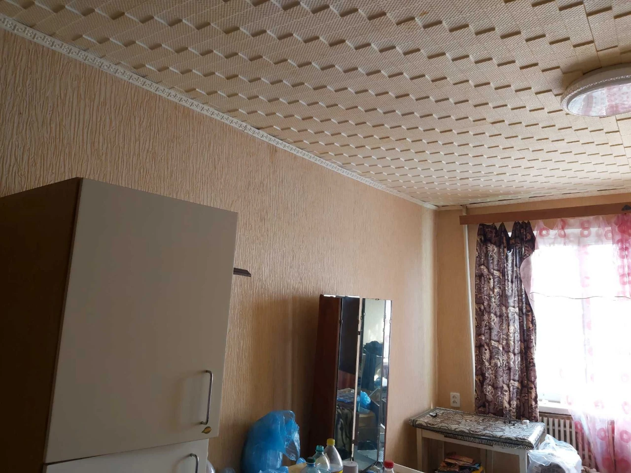 For sale, a real 3-room apartment